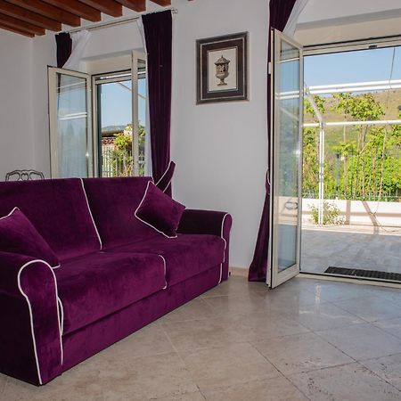 Casa Rosa - Parcheggio Gratis Wi-Fi Free Apartment Tivoli Exterior photo